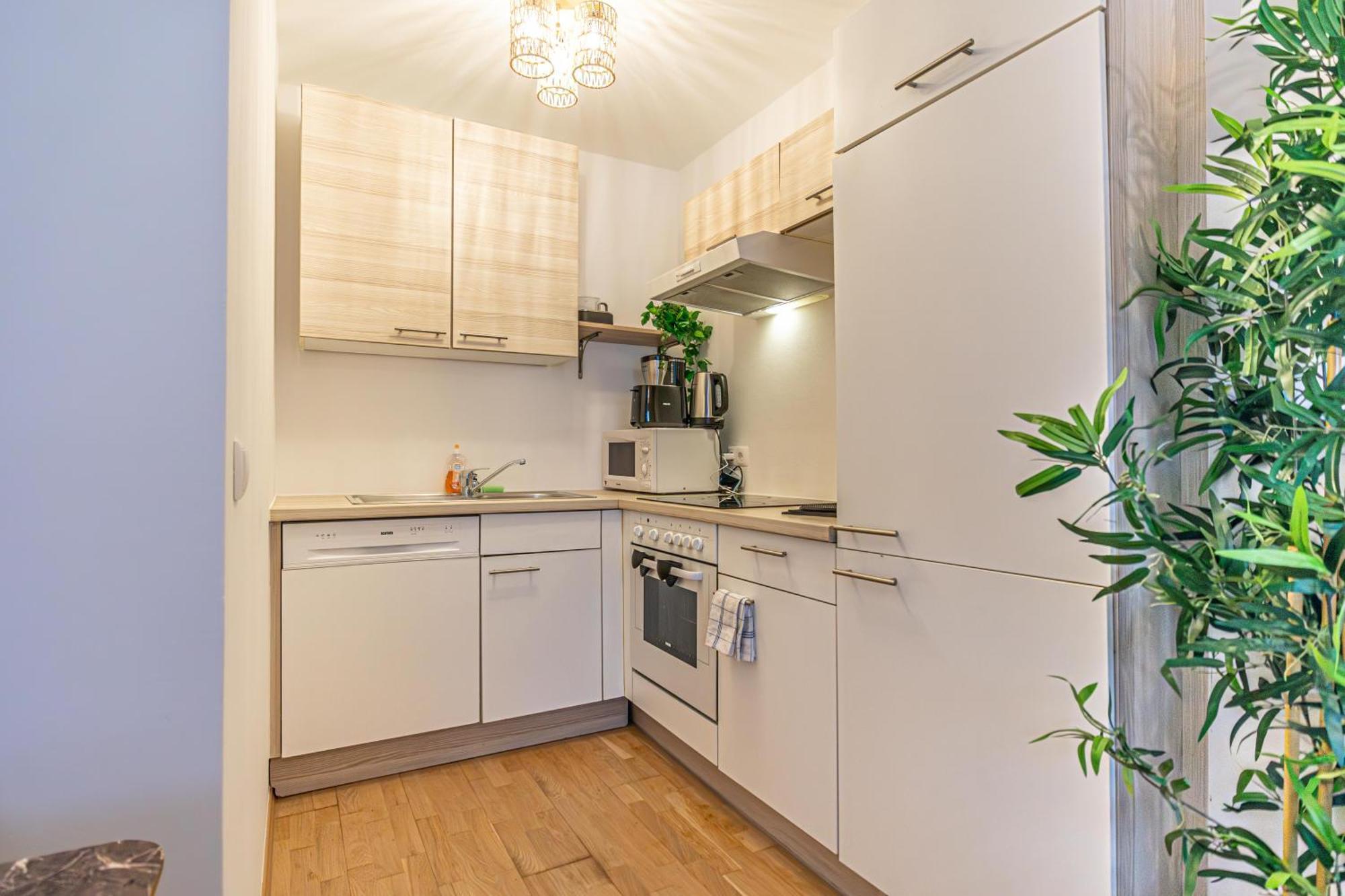 Superb Fully Equipped Apartment, 9 Min To City Center Via Metro Wien Ngoại thất bức ảnh